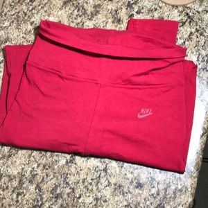 Nike Women’s high waisted leggings